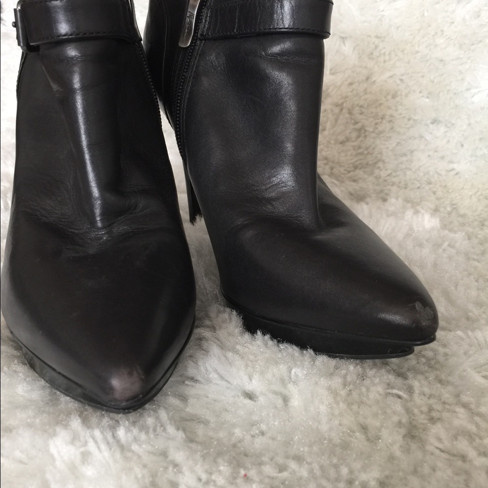 Boots - Picture 5 of 8